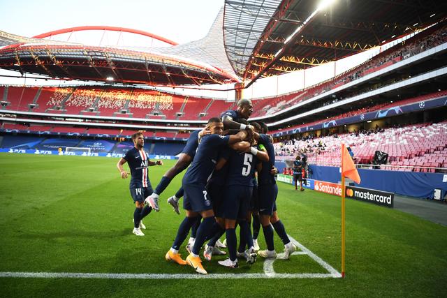 杨瀚森14+15青岛惜败首钢 范子铭14分雷蒙16分