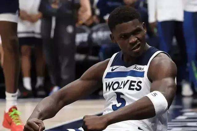 迪马利亚18分钟上演帽子戏法：加油本菲卡！